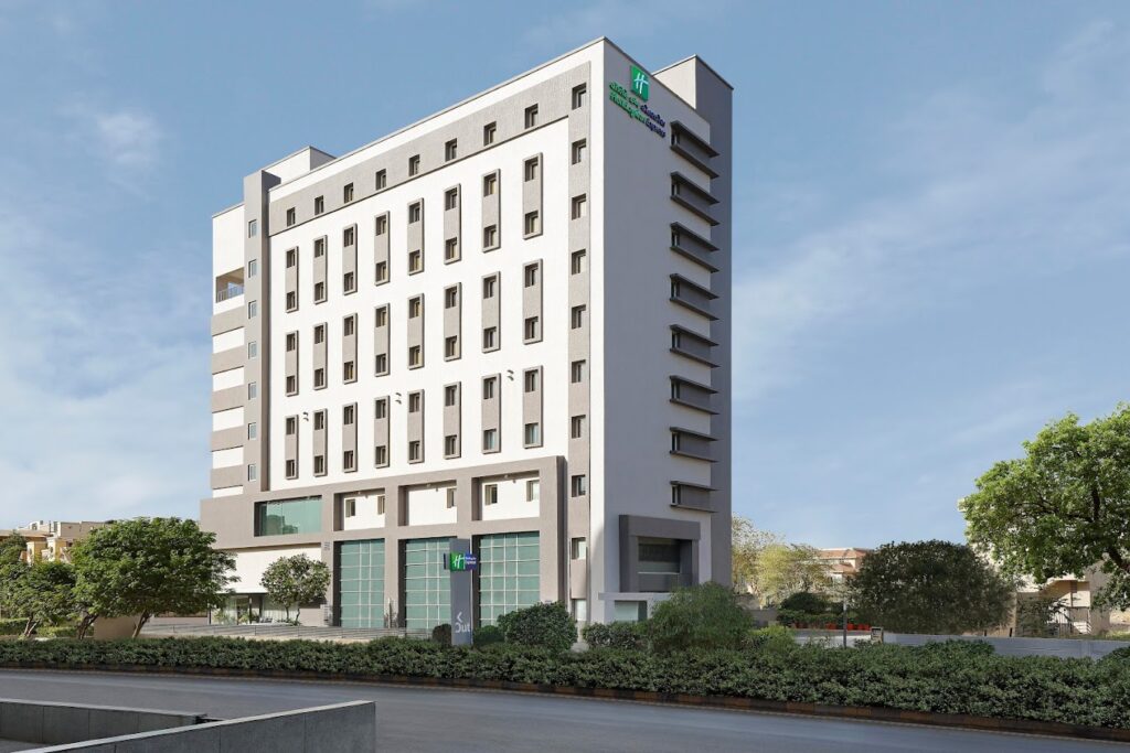 Holiday Inn Express Ahmedabad Prahlad Nagar, an IHG Hotel
