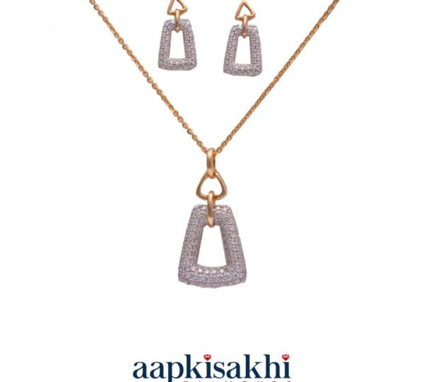 "Discover the Art of Fine Jewellery with AAPKISAKHI's Diamond Creations"