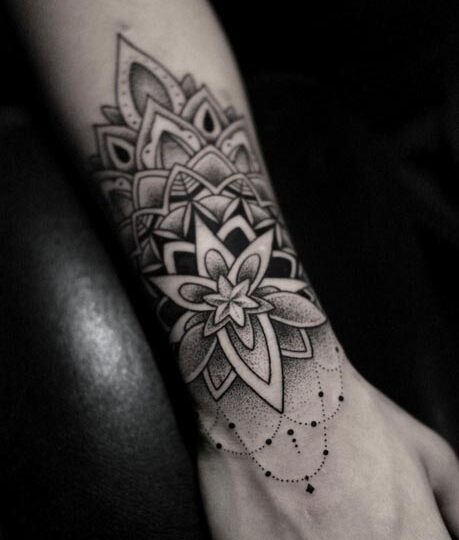 DEVILZ TATTOOZ TATTOO ARTIST STUDIO - GURGAON