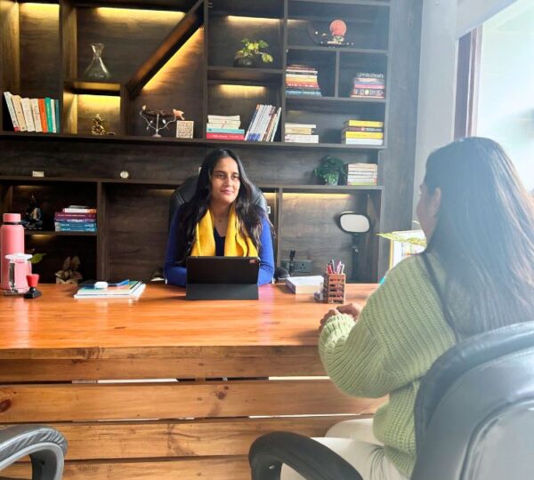 Dr Sneha Sharma - Best Psychiatrist in Delhi