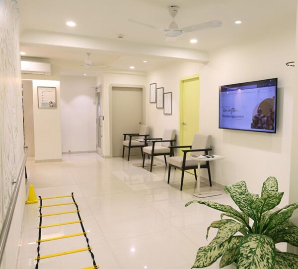 Best Premium Assisted Living & Senior Care in Mumbai | The Wisdom Club
