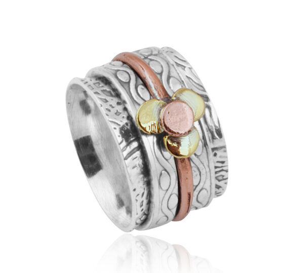 https://www.zawaraat.com/